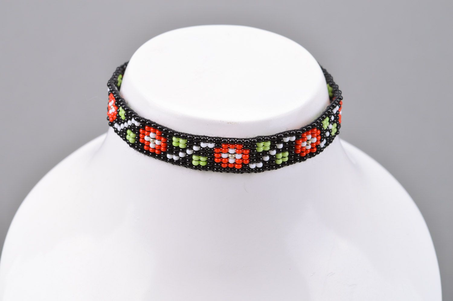 Handmade woven Czech bead necklace with ties black with red flowers photo 5