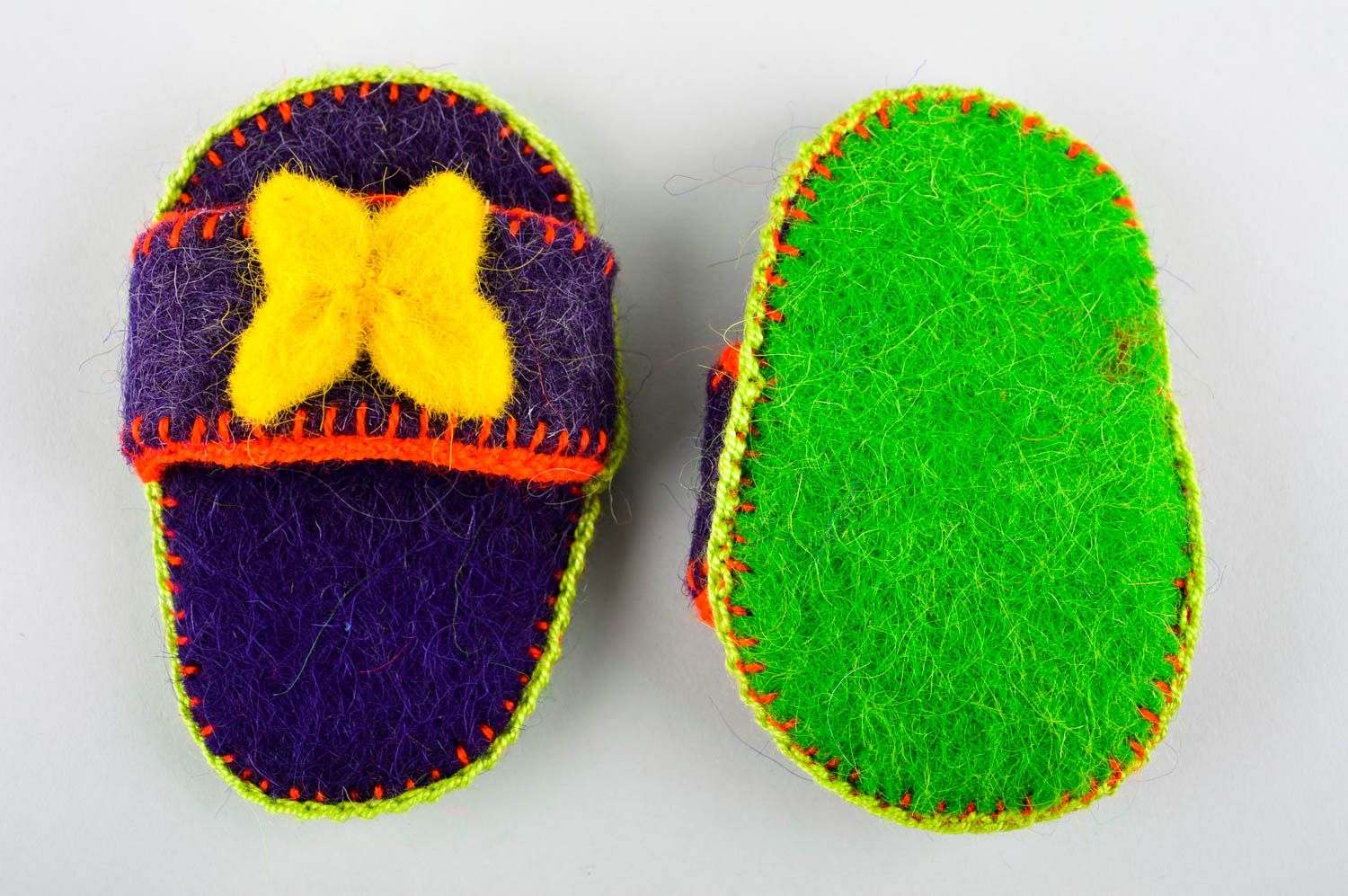Pantoufles en laine fait main Idée Déco maison avec papillons jaunes design photo 8