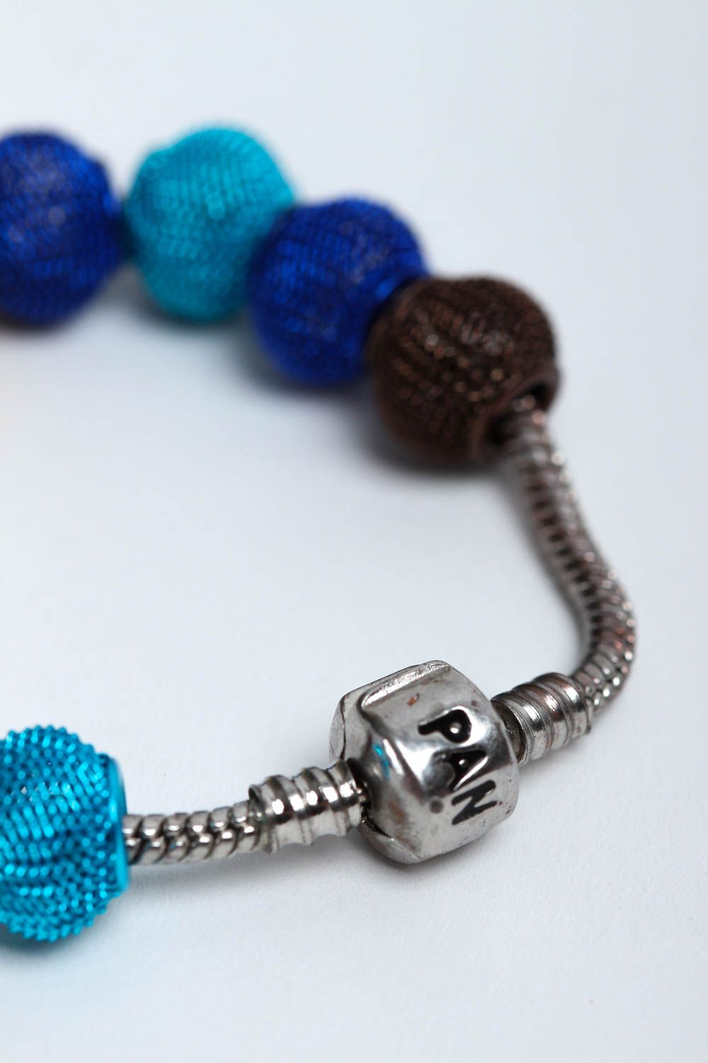 Bracelet fait main Bijou tendance en métal design de créateur Accessoire femme photo 6