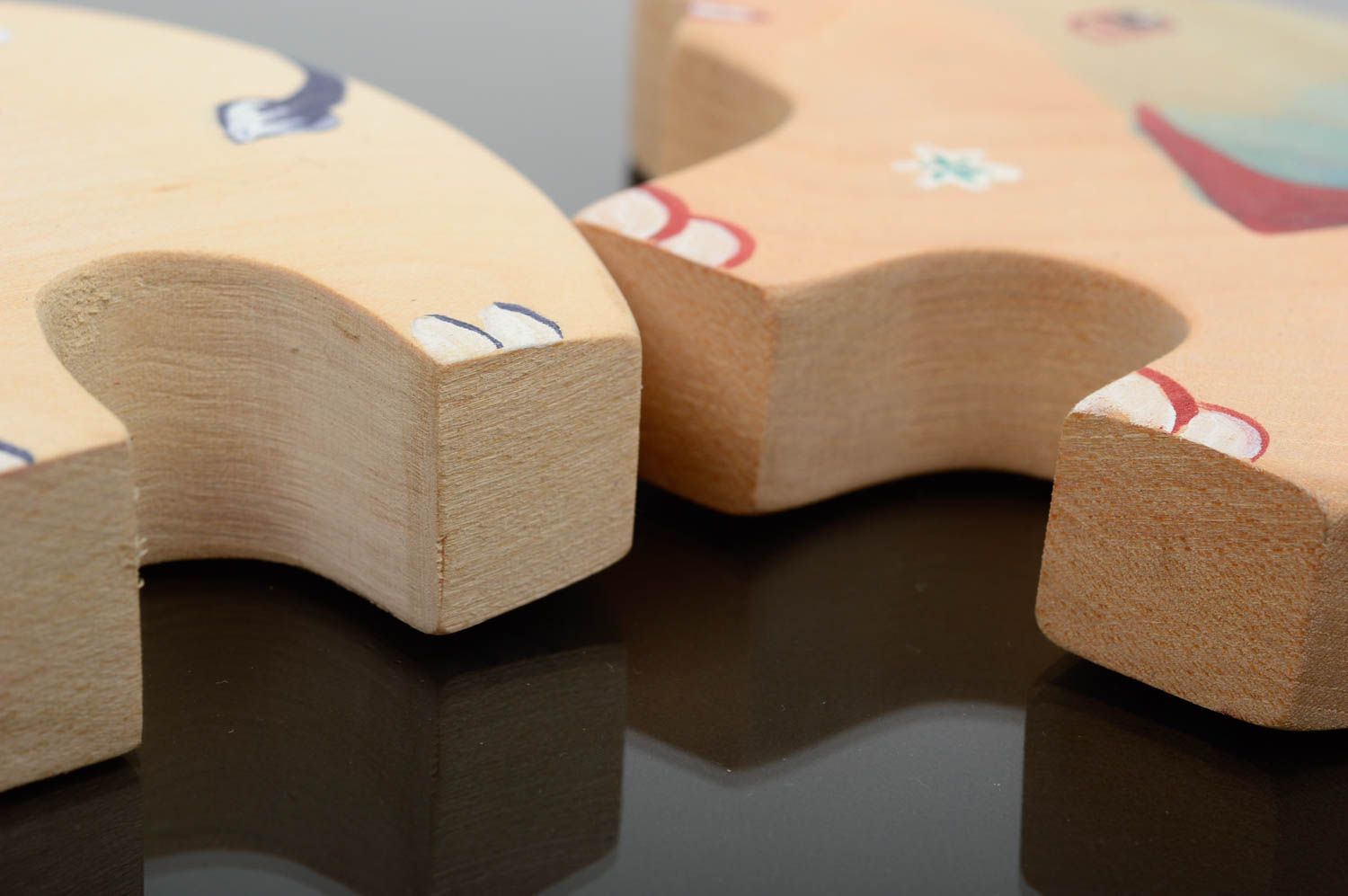 Игрушки ручной работы игрушки из дерева фигурки из дерева в виде двух слоников фото 4