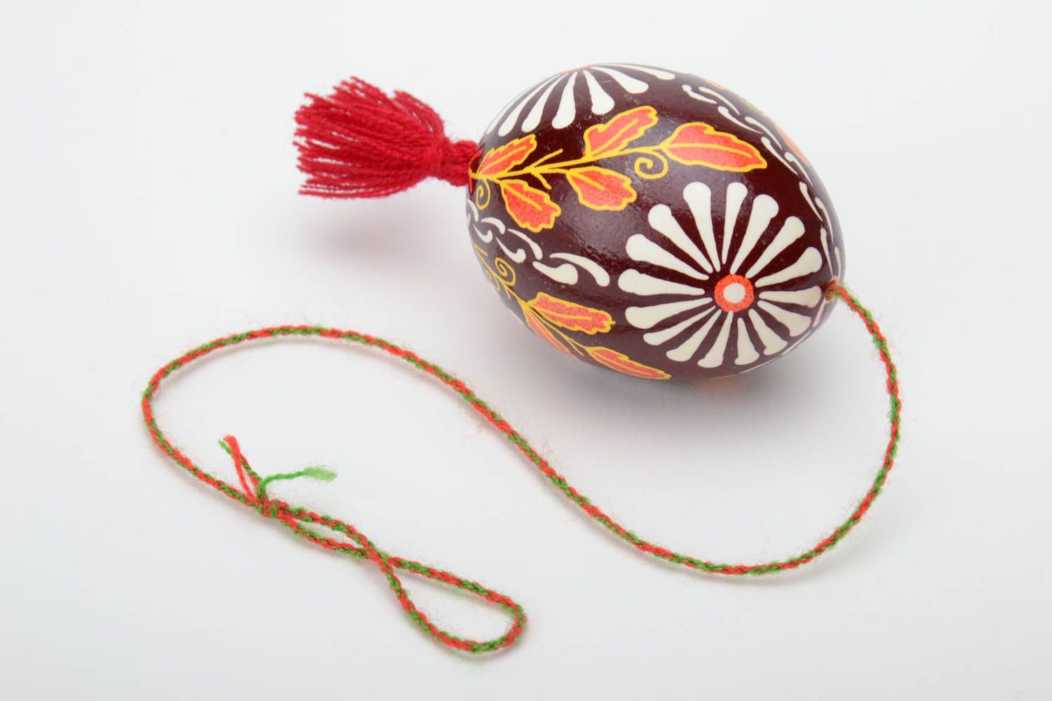 Handmade painted Easter egg decorated using waxing and Lemkov techniques designer interior pendant photo 2