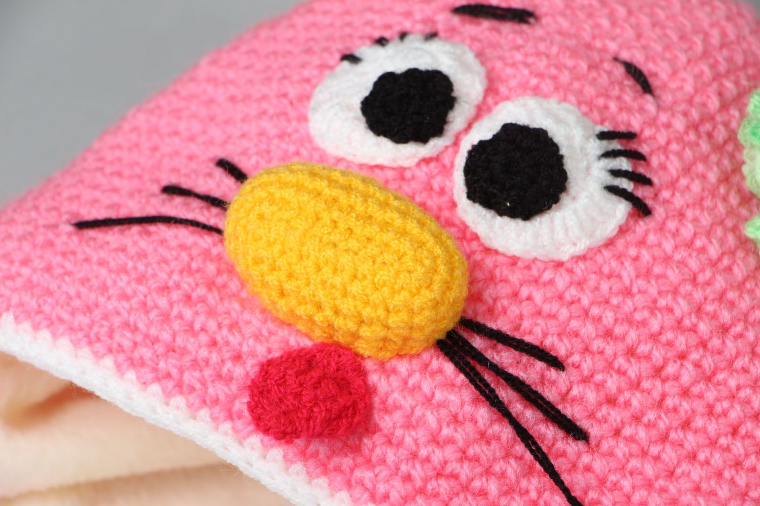 Bonnet chat rose tricoté à la main photo 2