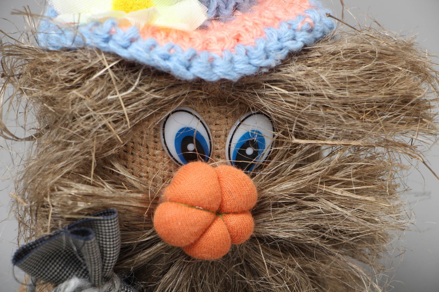 Soft toy Bogie in Crochet Hat photo 2