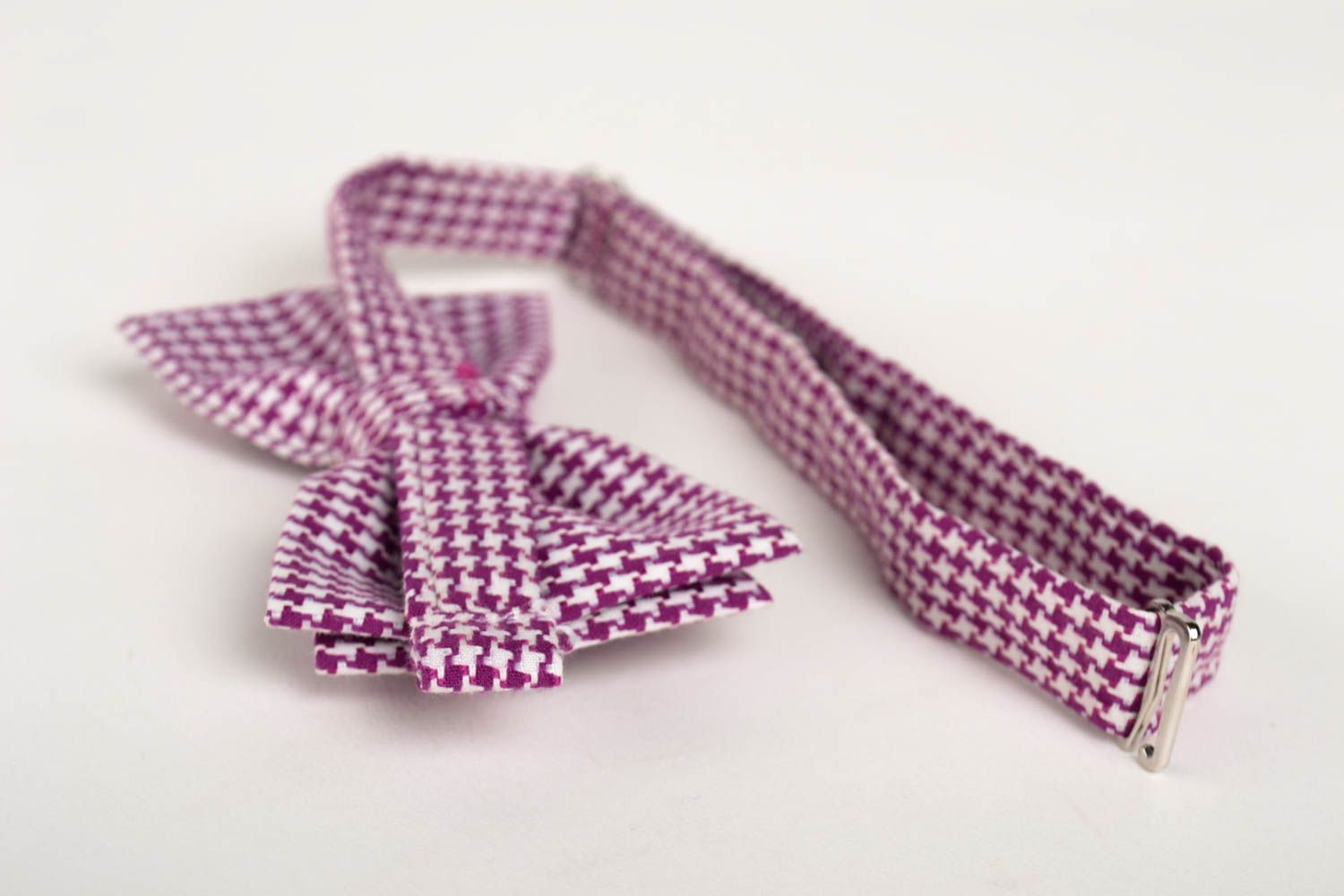 Noeud papillon violet à motif en coton fait main réglable Accessoire pour homme photo 3