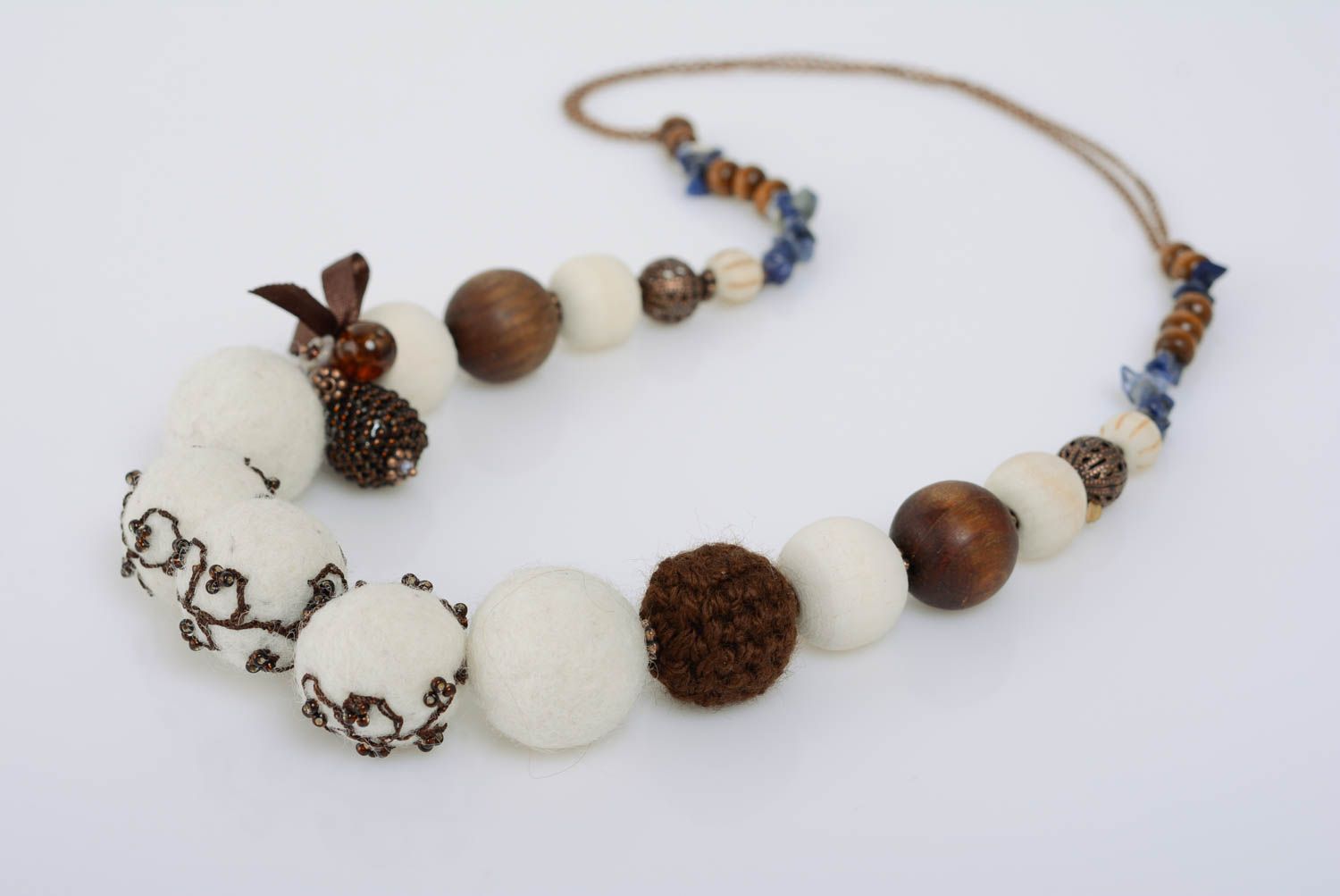 Beautiful necklace made of wool and felt white with brown handmade accessory photo 1