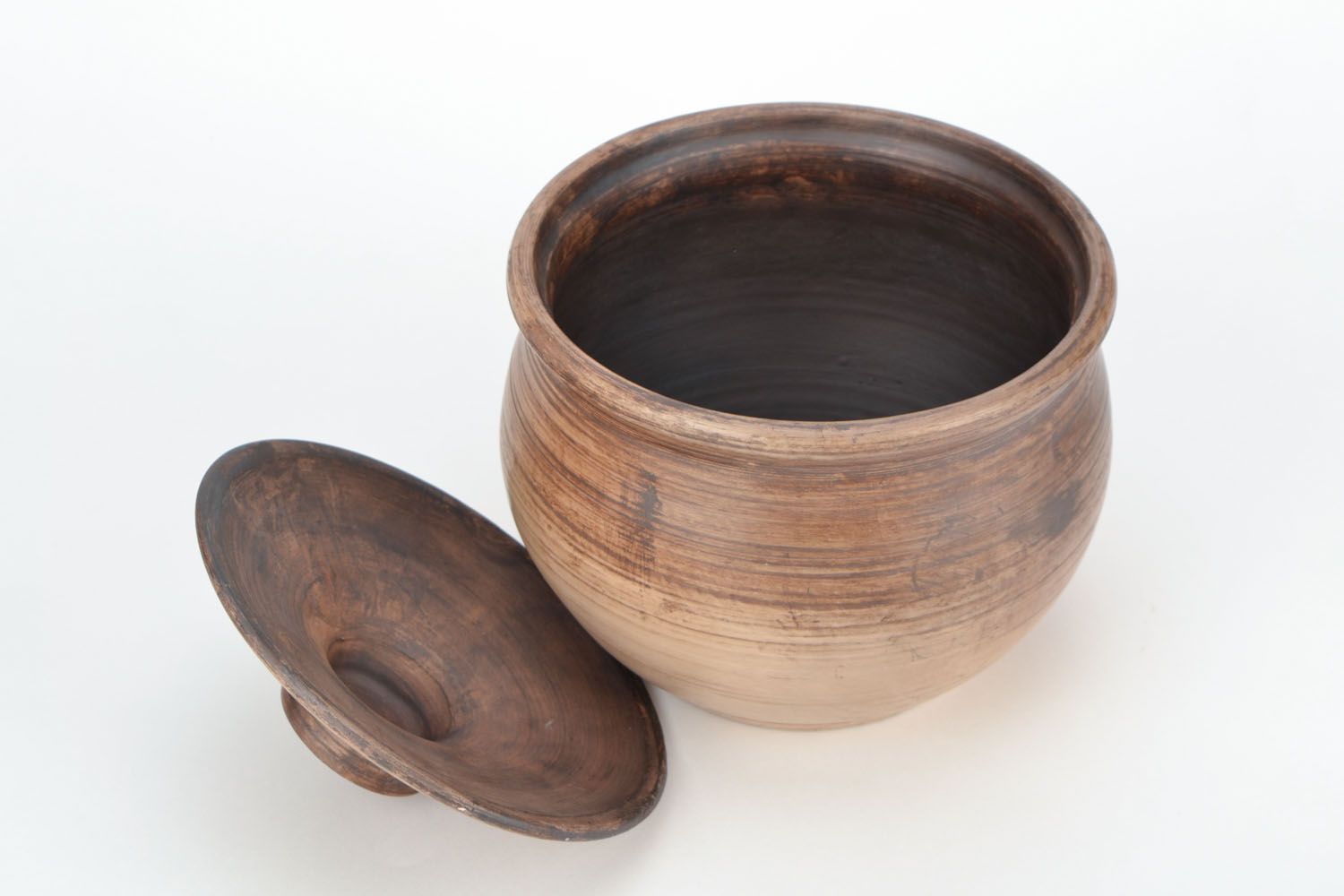 Pot en céramique avec couvercle en argile blanche photo 5