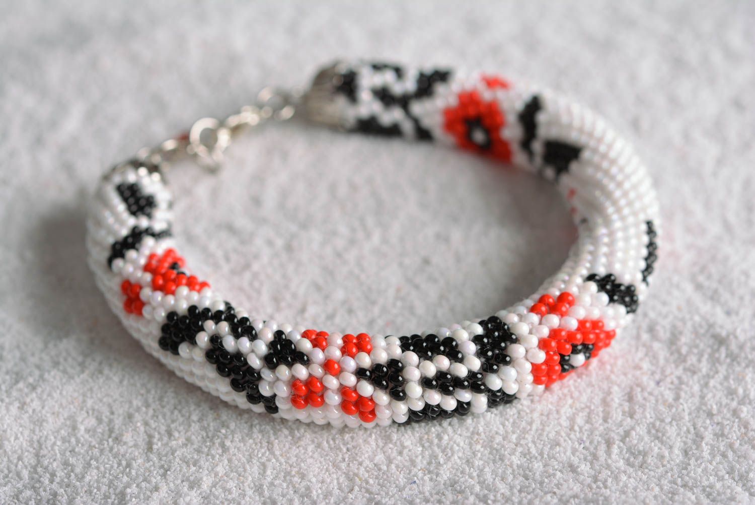 Handmade white designer bracelet jewelry in ethnic style beaded bracelet photo 1