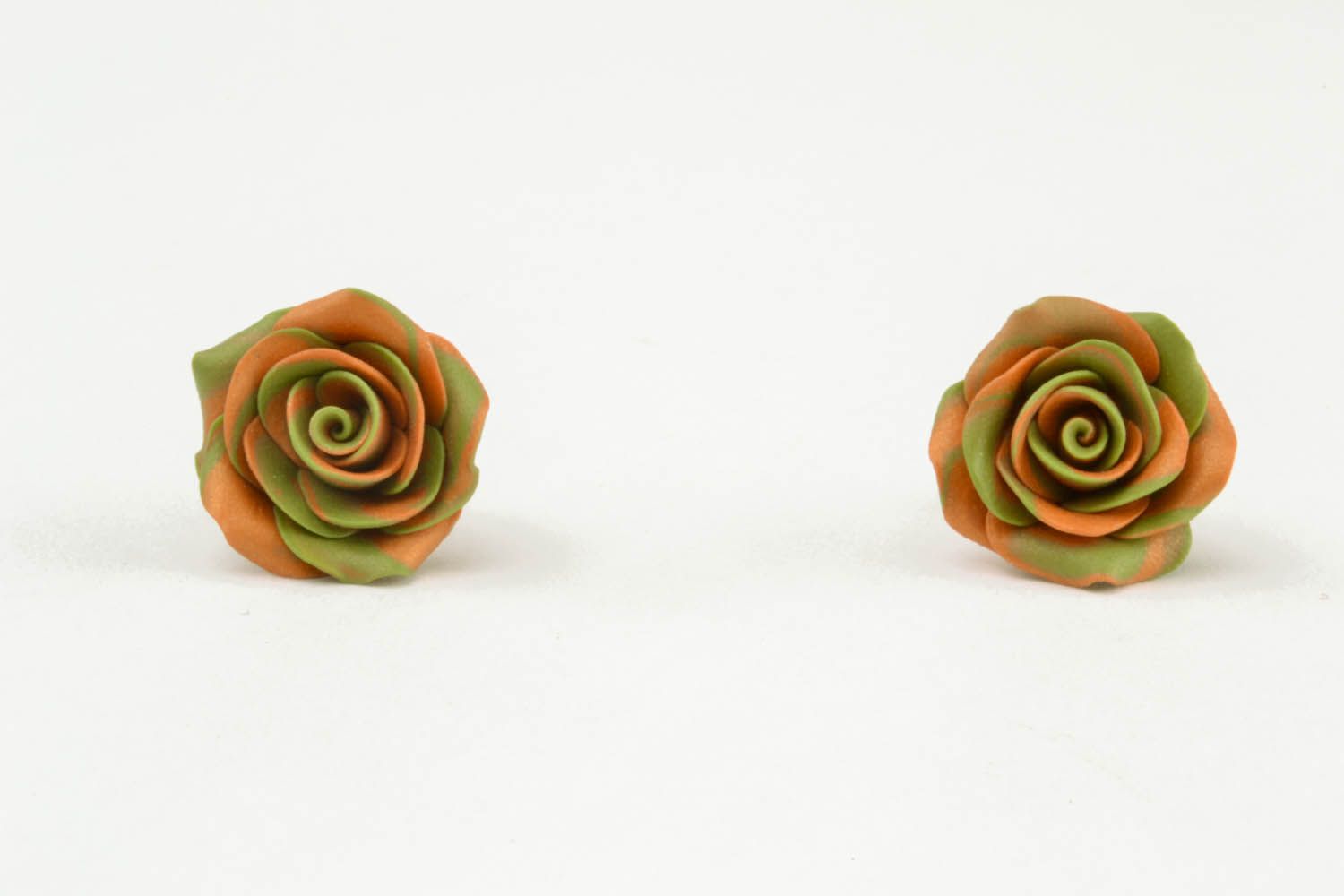 Homemade earrings Khaki Roses photo 2
