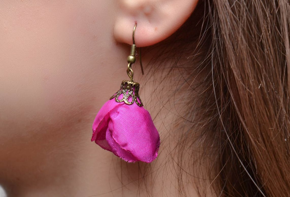 How to Make Fancy Pink Ribbon Earrings with Two Pink Pearls- Pandahall.com