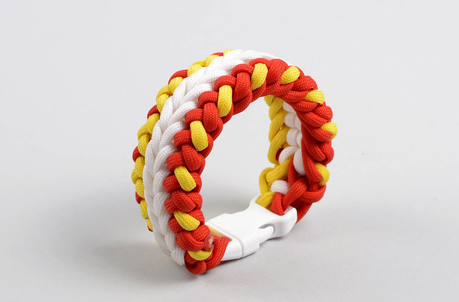 Survival bracelet parachute cord bracelet paracord bracelet stylish gift for men photo 4