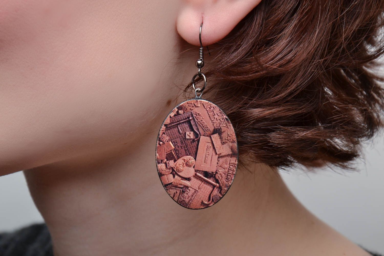 Decoupage wooden earrings photo 5