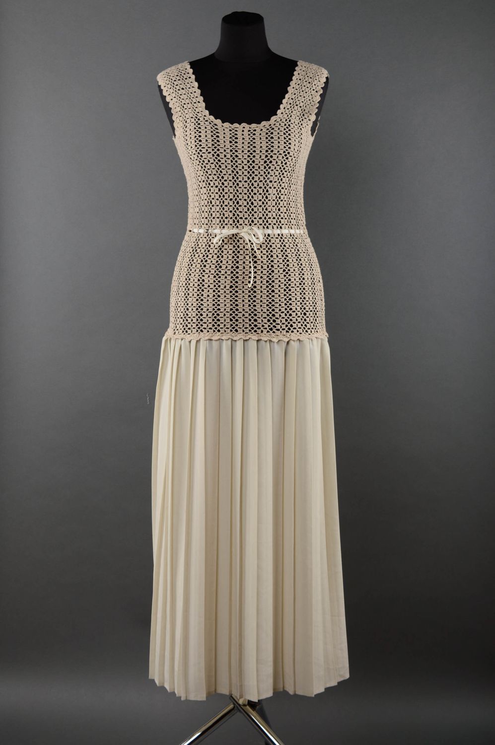 Crochet dress of beige color photo 1
