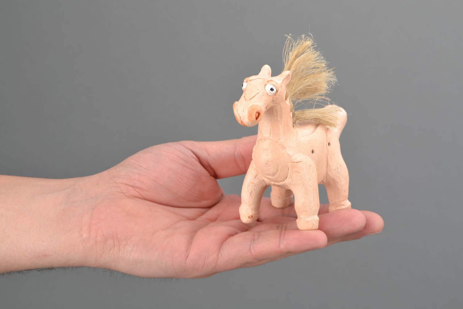 Игрушка свистулька из глины Конь фото 2