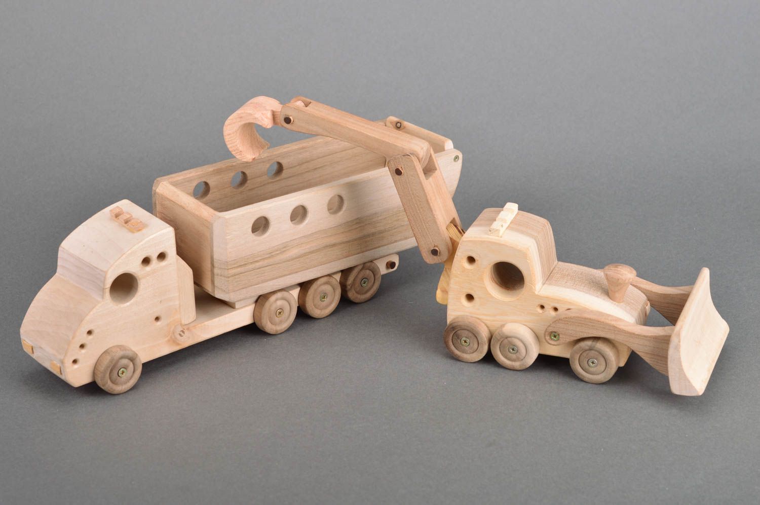 Set of 2 handmade children's wooden toys dump truck and excavator eco friendly photo 2