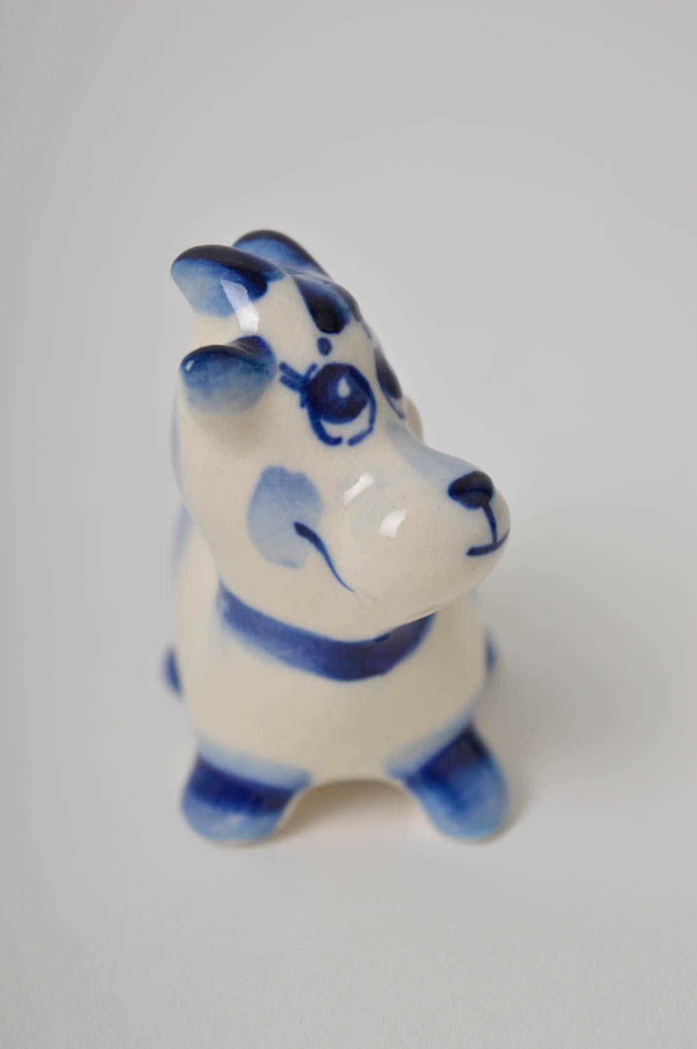 Figurine chèvre faite main Statuette céramique blanc-bleu Décoration maison photo 4