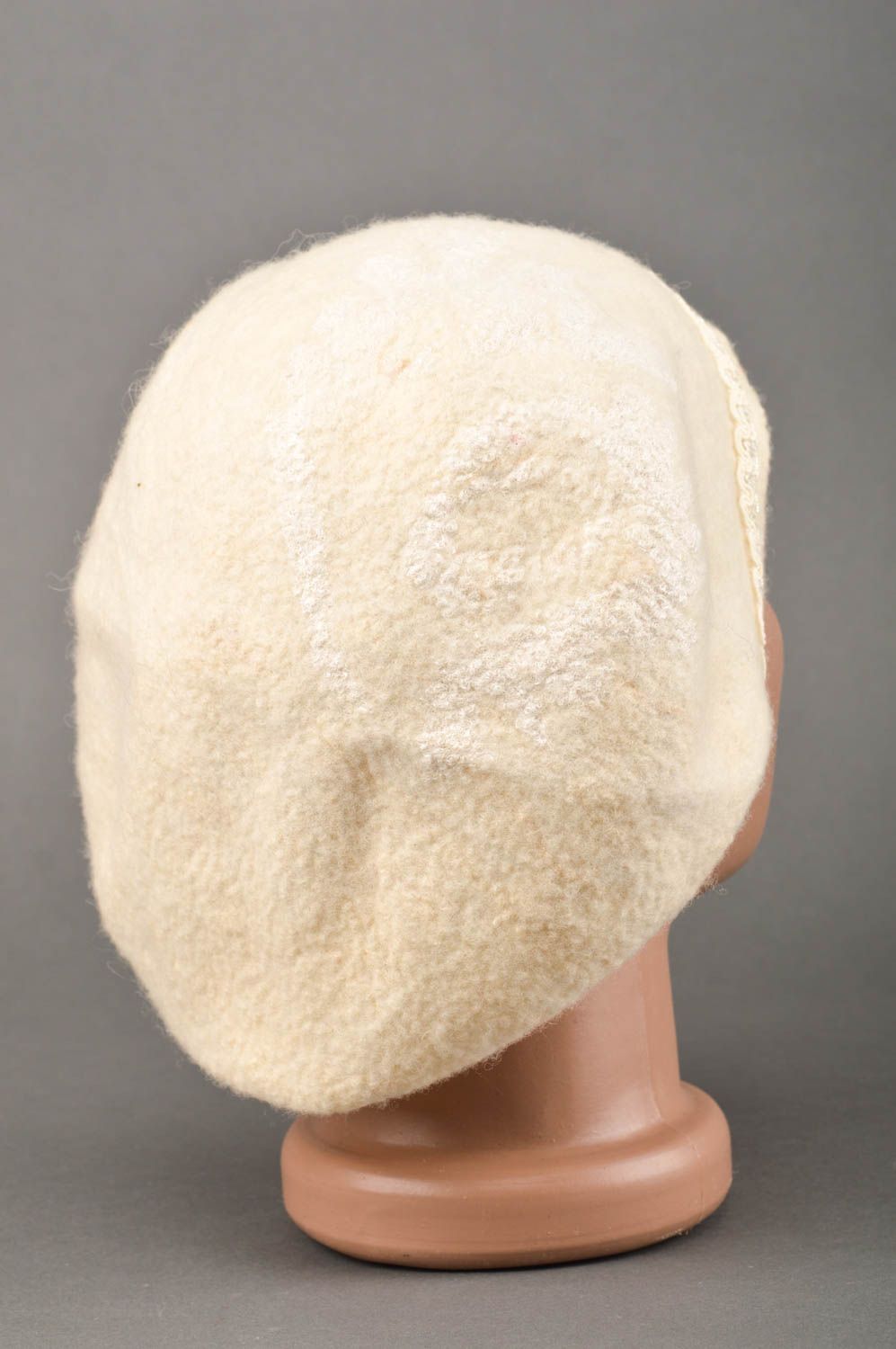 Bonnet en laine feutrée Chapeau fait main blanc chaud Couvre-chef femme photo 5