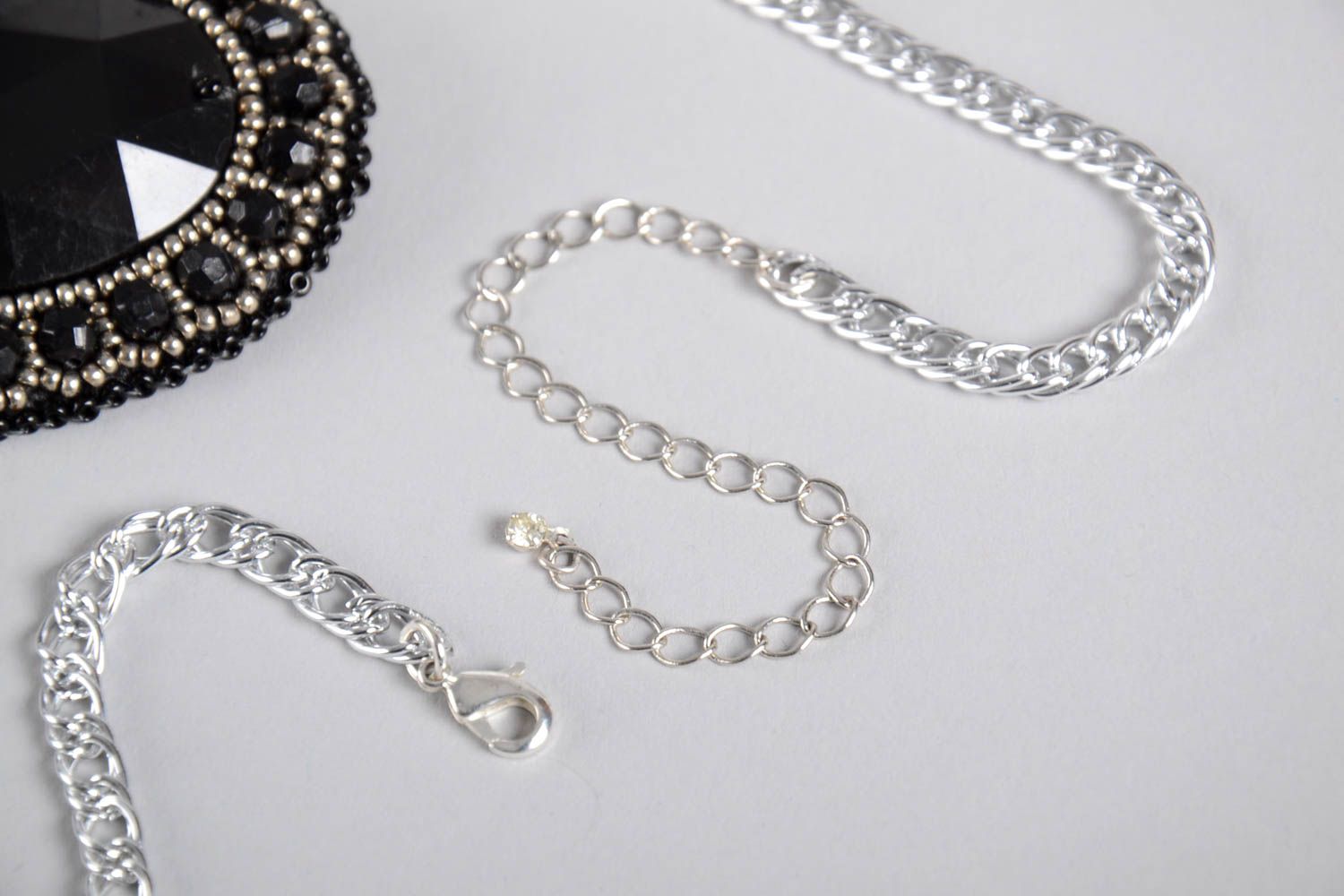 Handmade beautiful brooch black designer necklace stylish cute accessories photo 5