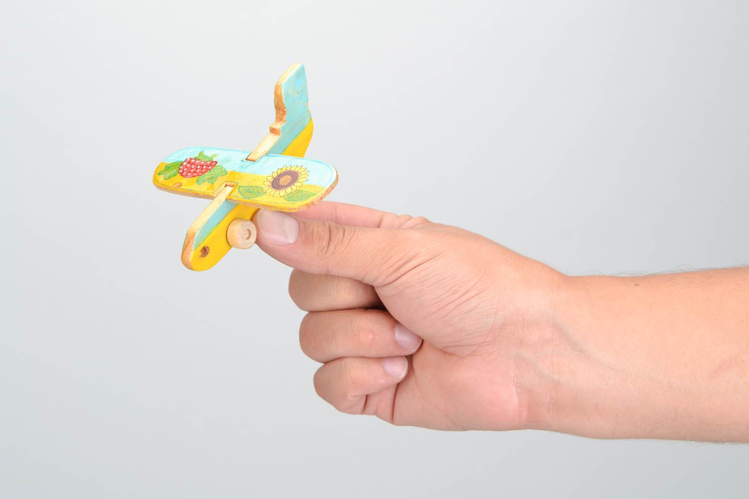 Spielzeug aus Holz Flugzeug foto 2