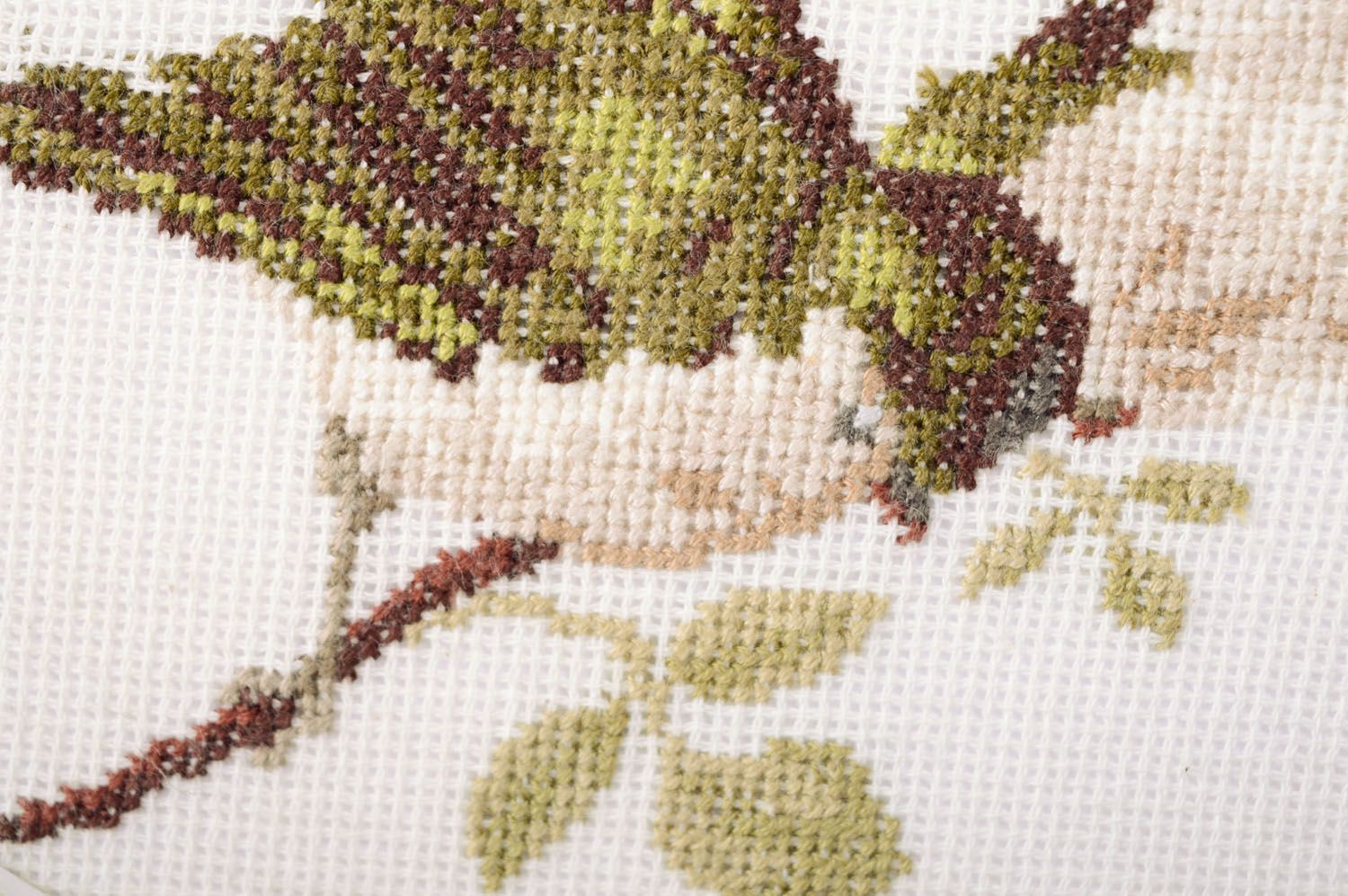 Embroidered picture Sparrows photo 3