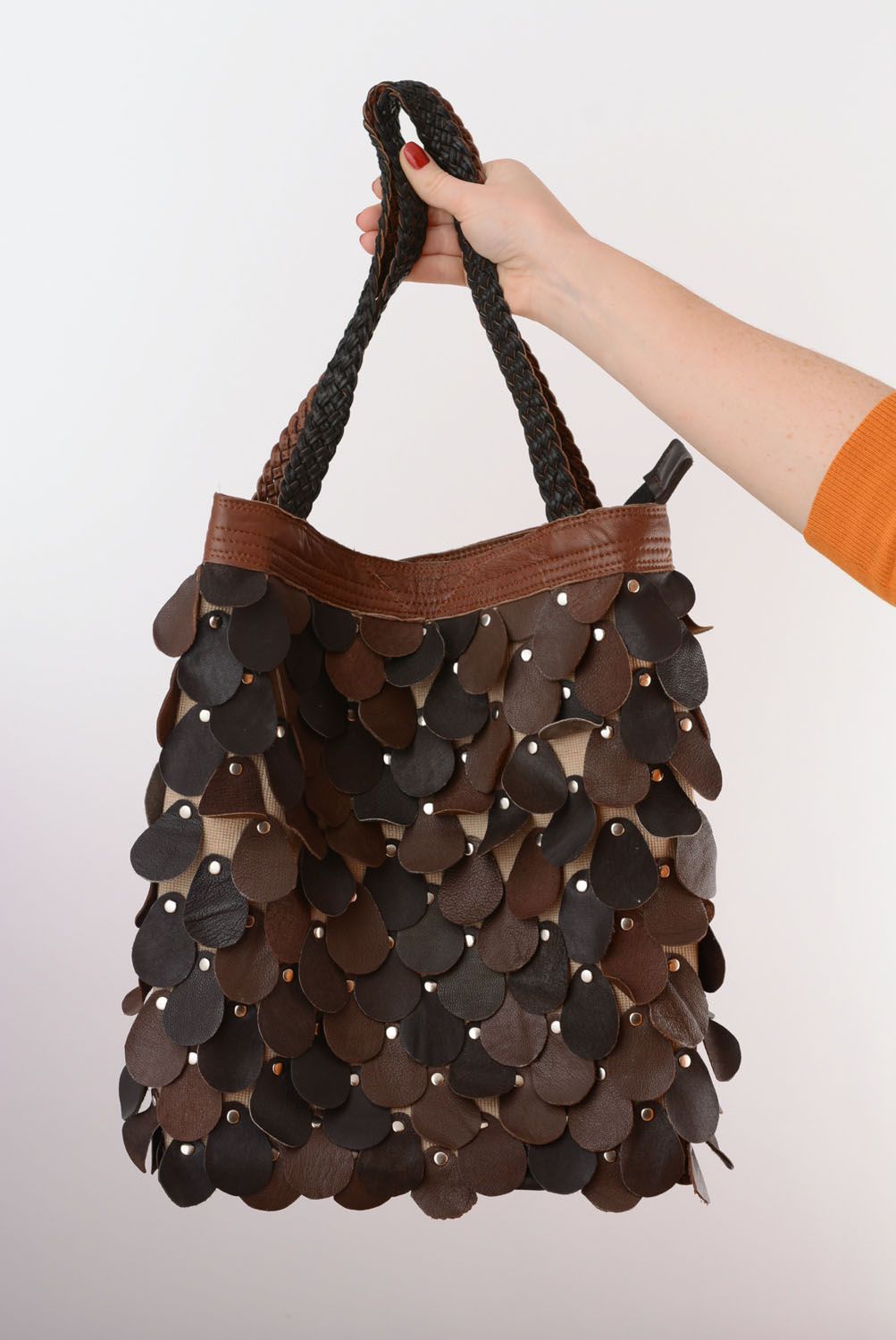 Leather shoulder bag photo 5