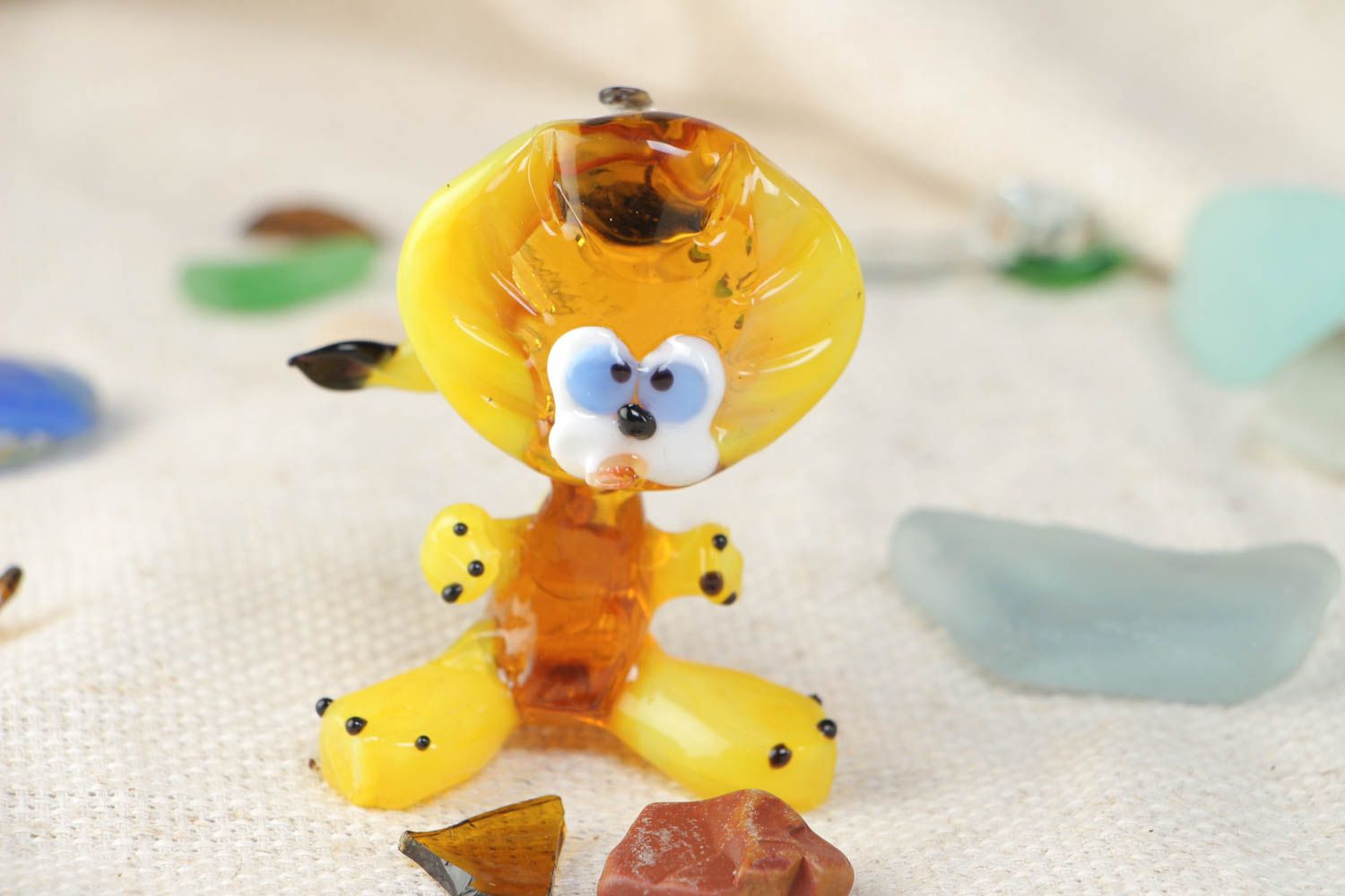 Handmade collectible bright lampwork glass miniature animal figurine of lion photo 5