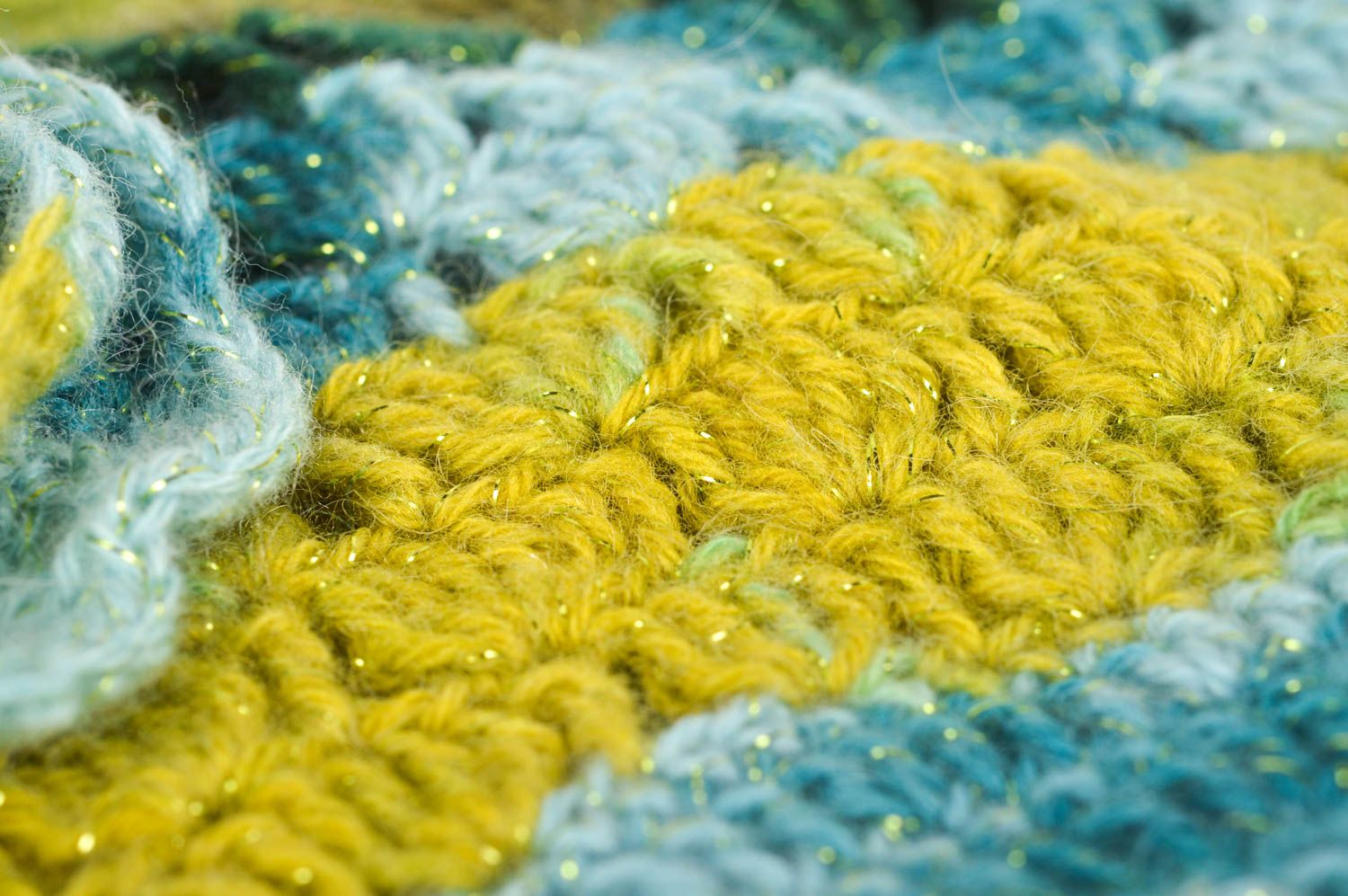 Moderne Mützen Damen Schal Winter Mütze Schal aus Wolle Handarbeit gelb und blau foto 4