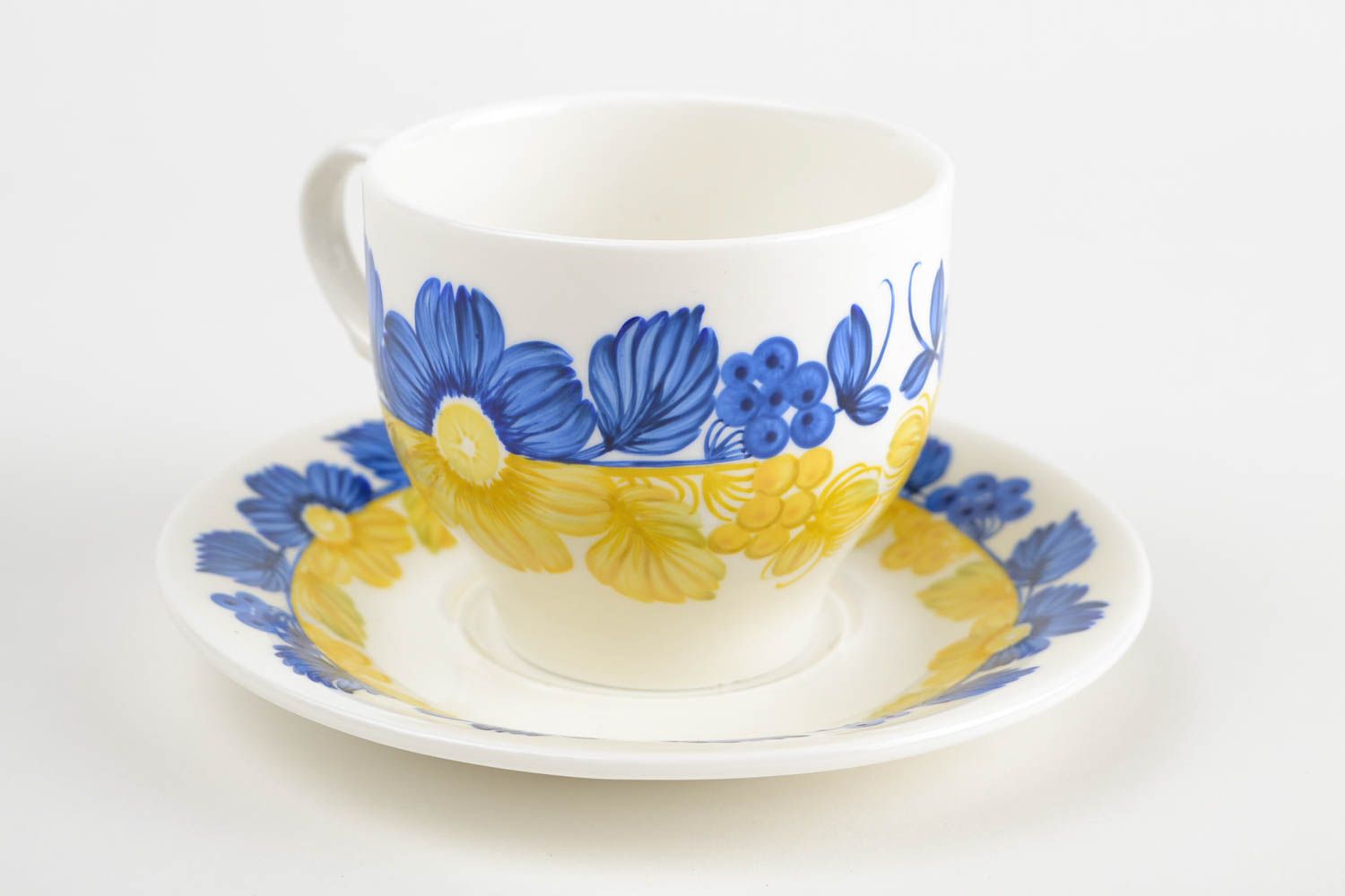 8 oz ceramic cup with handle and saucer in white, blue, yellow colors photo 5