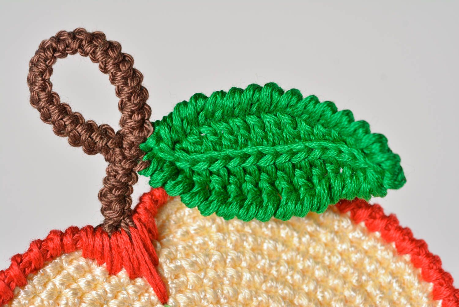 Dessous-de-verre design fait main tricoté au crochet forme de pomme Déco cuisine photo 3