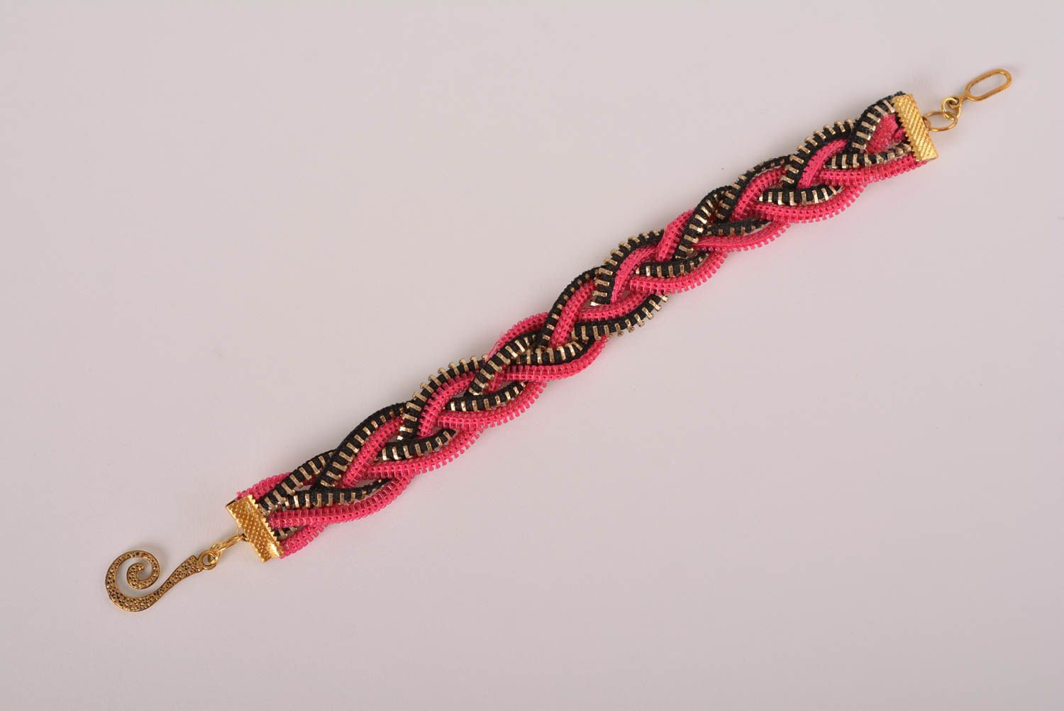 Pulsera artesanal con cremallera roja accesorio para mujer regalo original foto 5