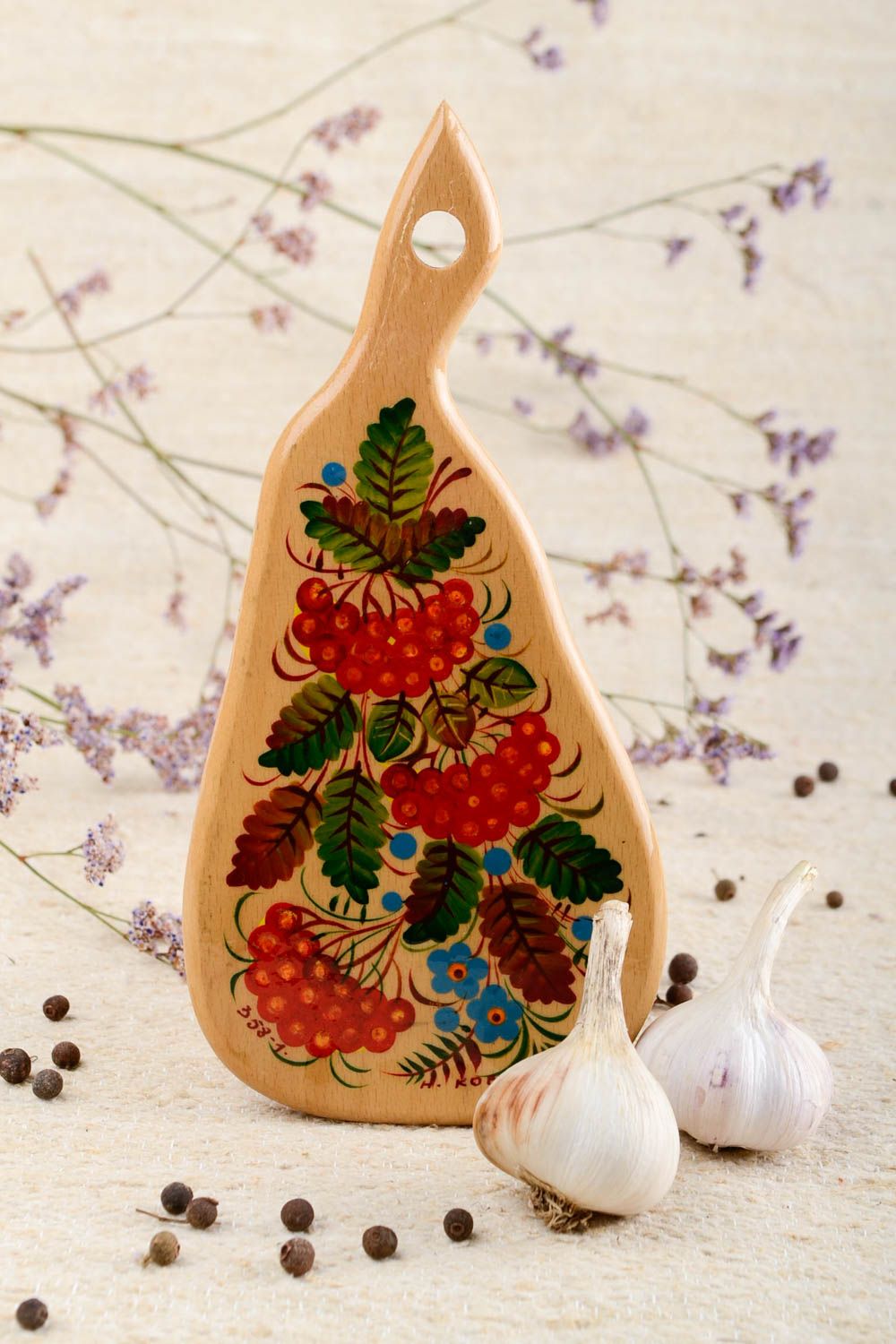 Handmade decorative cutting board wooden chopping board stylish kitchen utensil photo 1