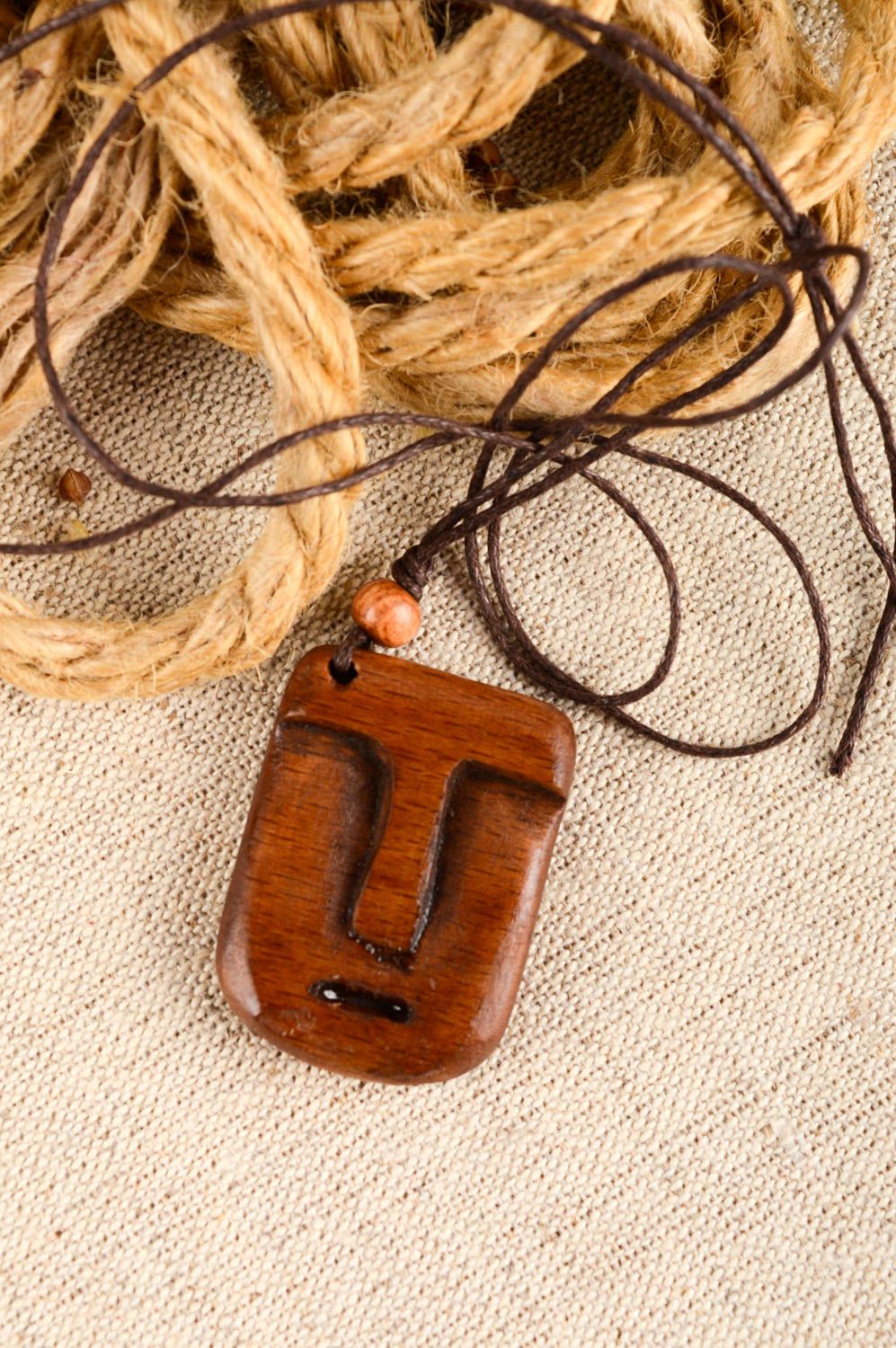 Stylish handmade wooden pendant neck pendant design fashion accessories photo 1