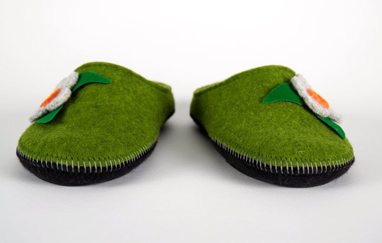 Women's felt slippers of green color with a flower photo 5