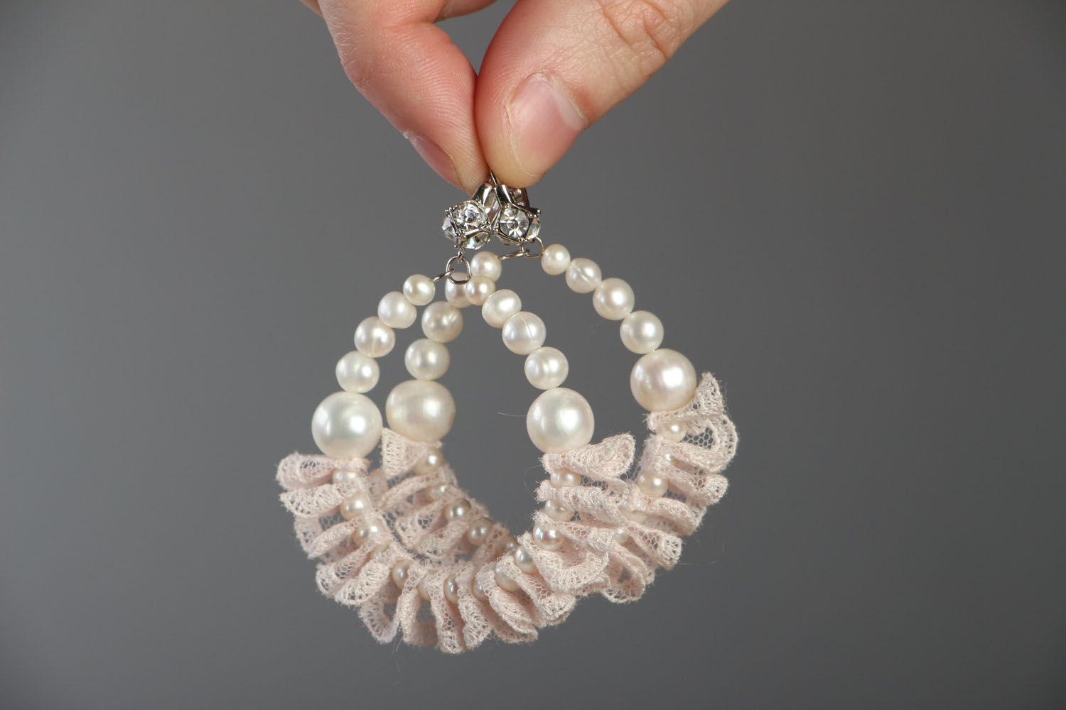 Handmade pearl earrings photo 4