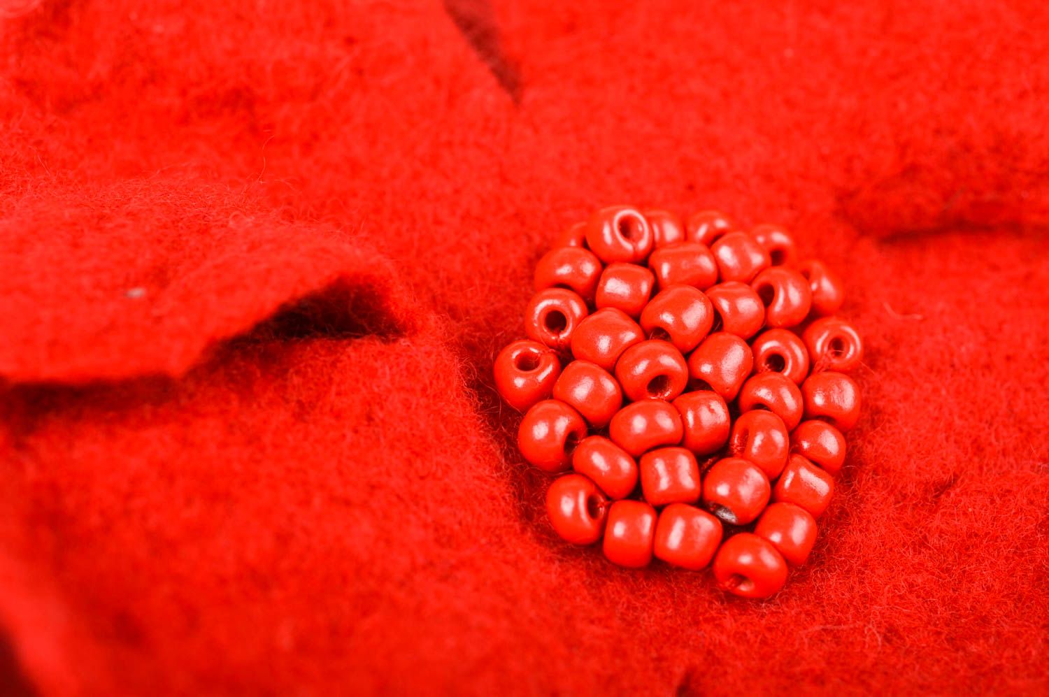 Gorro tejido de lana roja hecho a mano ropa para mujeres regalo original foto 4