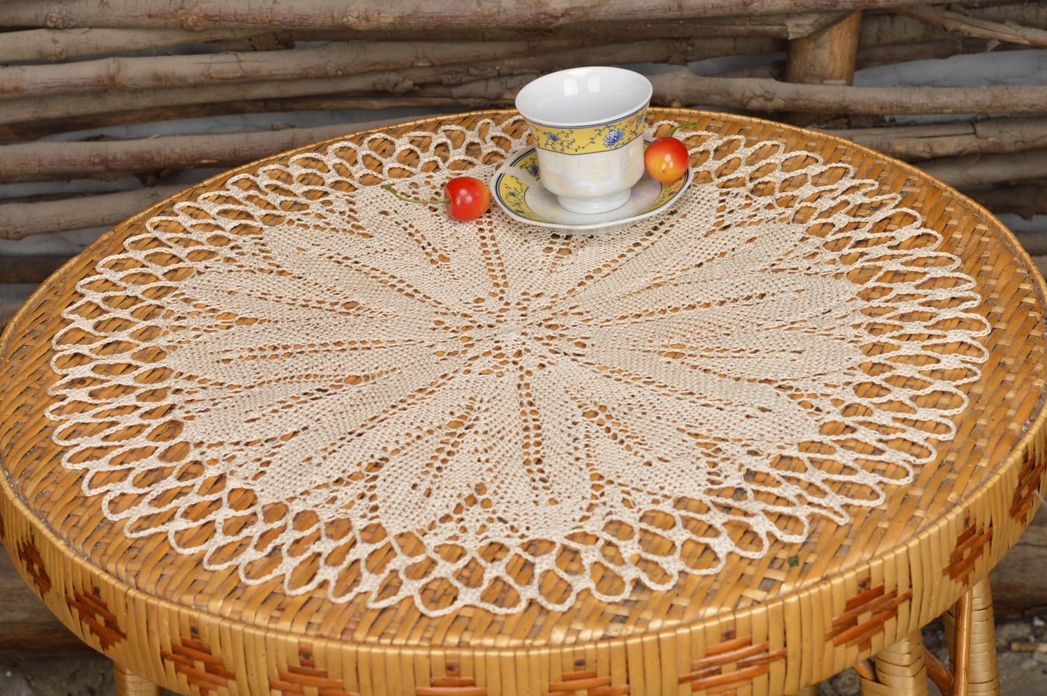 Round cream colored cotton stylish crocheted manually napkin for table  photo 1