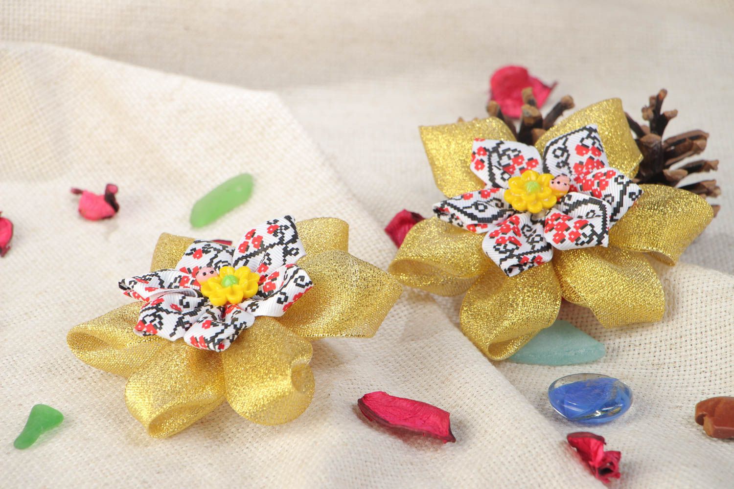 Set of 2 handmade hair ties with yellow satin ribbon and lurex kanzashi flowers photo 1