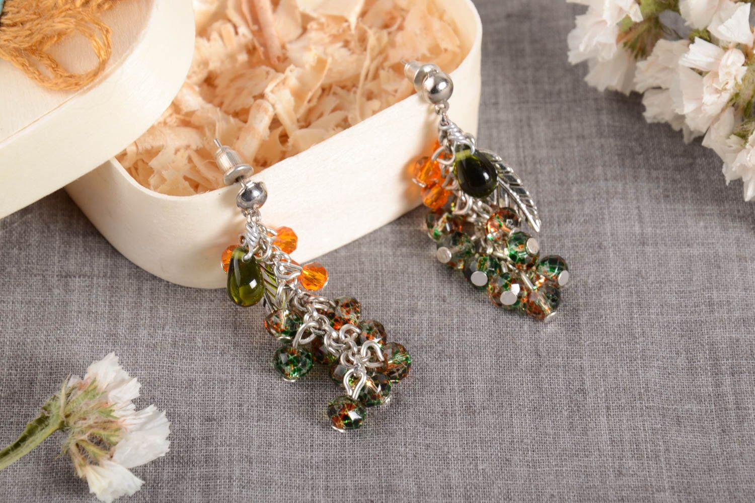 Cute handmade beaded earrings crystal earrings cool accessories for girls photo 1