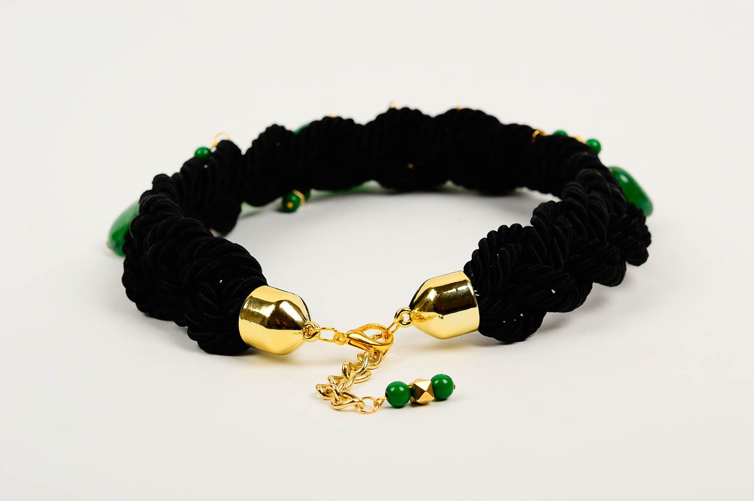 Черное колье коса ручной работы модная бижутерия украшение на шею с зеленым фото 3