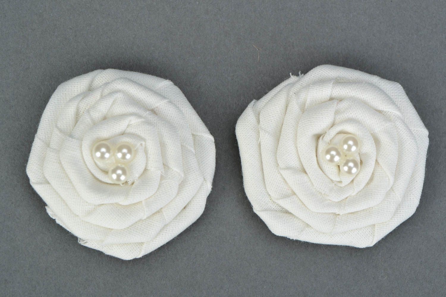 Handmade decorative large white fabric rose flowers with beads for DIY accessories photo 1