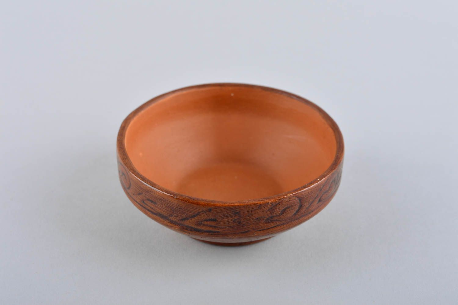Керамическая миска ручной работы глиняная миска авторская глиняная посуда 100 мл фото 2