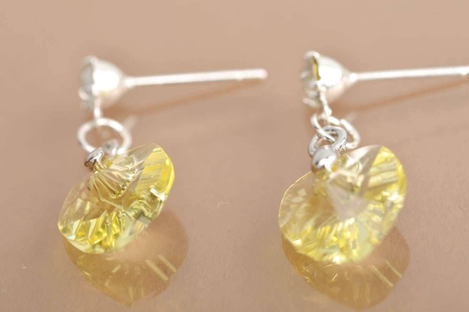 Boucles d'oreilles pendantes Bijou fait main Cadeau femme en cristal jaune photo 2