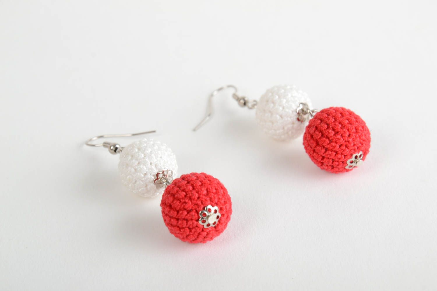 Handmade long red and white bead earrings crocheted over with cotton threads photo 4