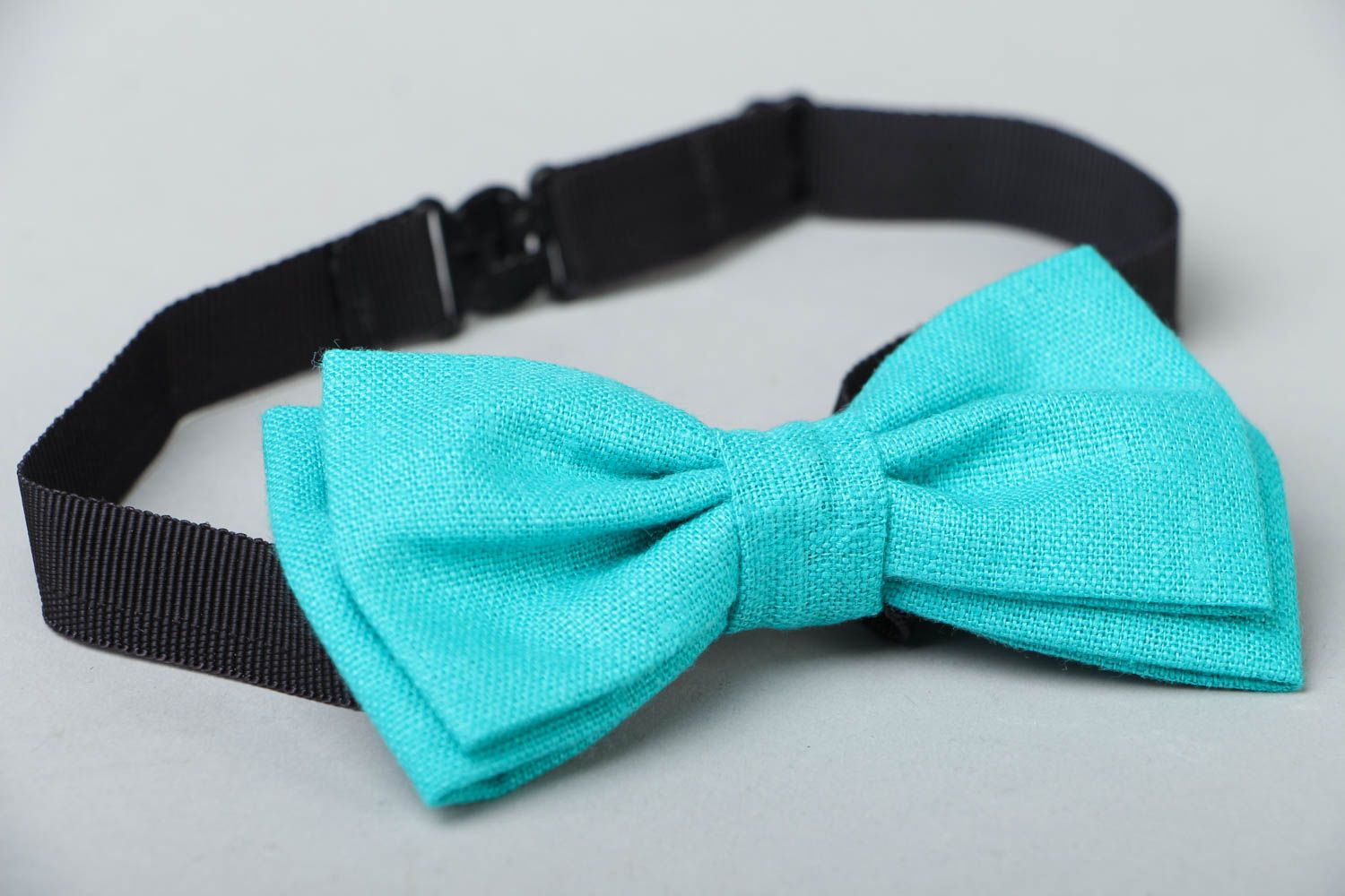 Turquoise fabric bow tie photo 2