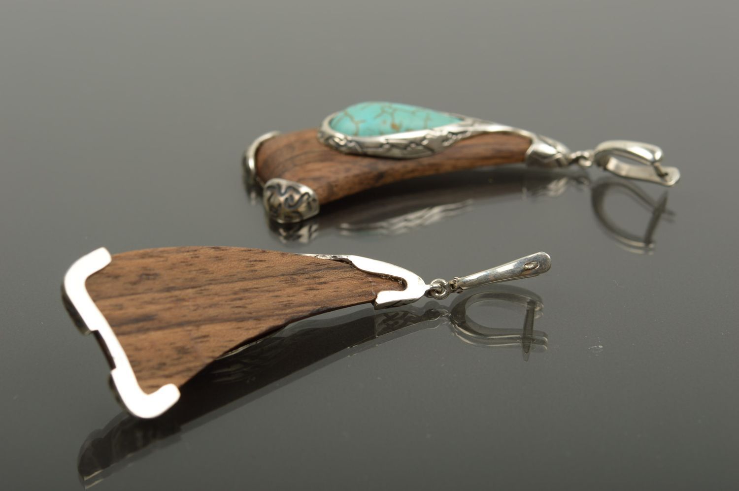 Handmade Modeschmuck Ohrringe Schmuck aus Holz Accessoire für Frauen mit Türkis foto 2