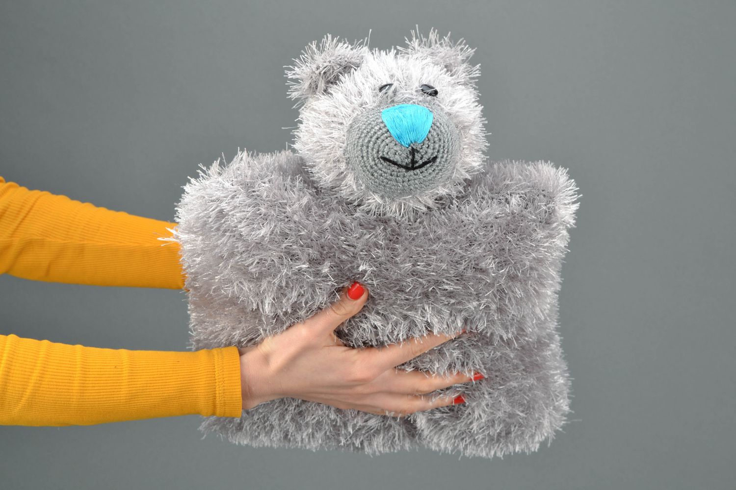 Gray knitted soft pillow pet photo 2