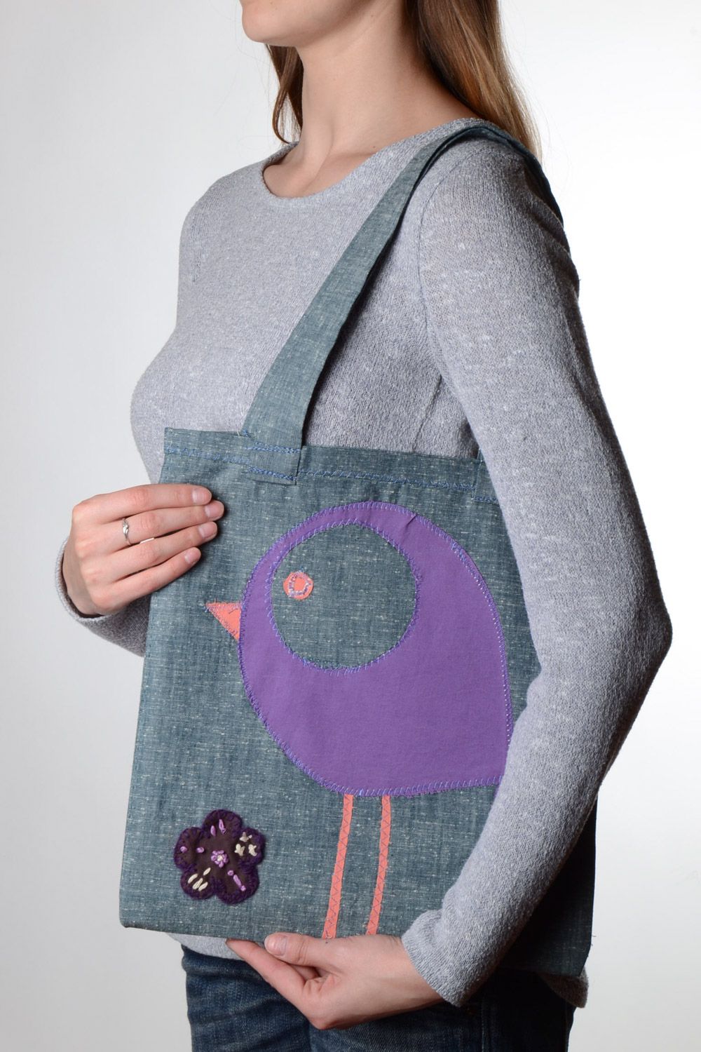 Dunkle Damen Tasche aus Textil mit Applikation Vogel handmade Öko  foto 1