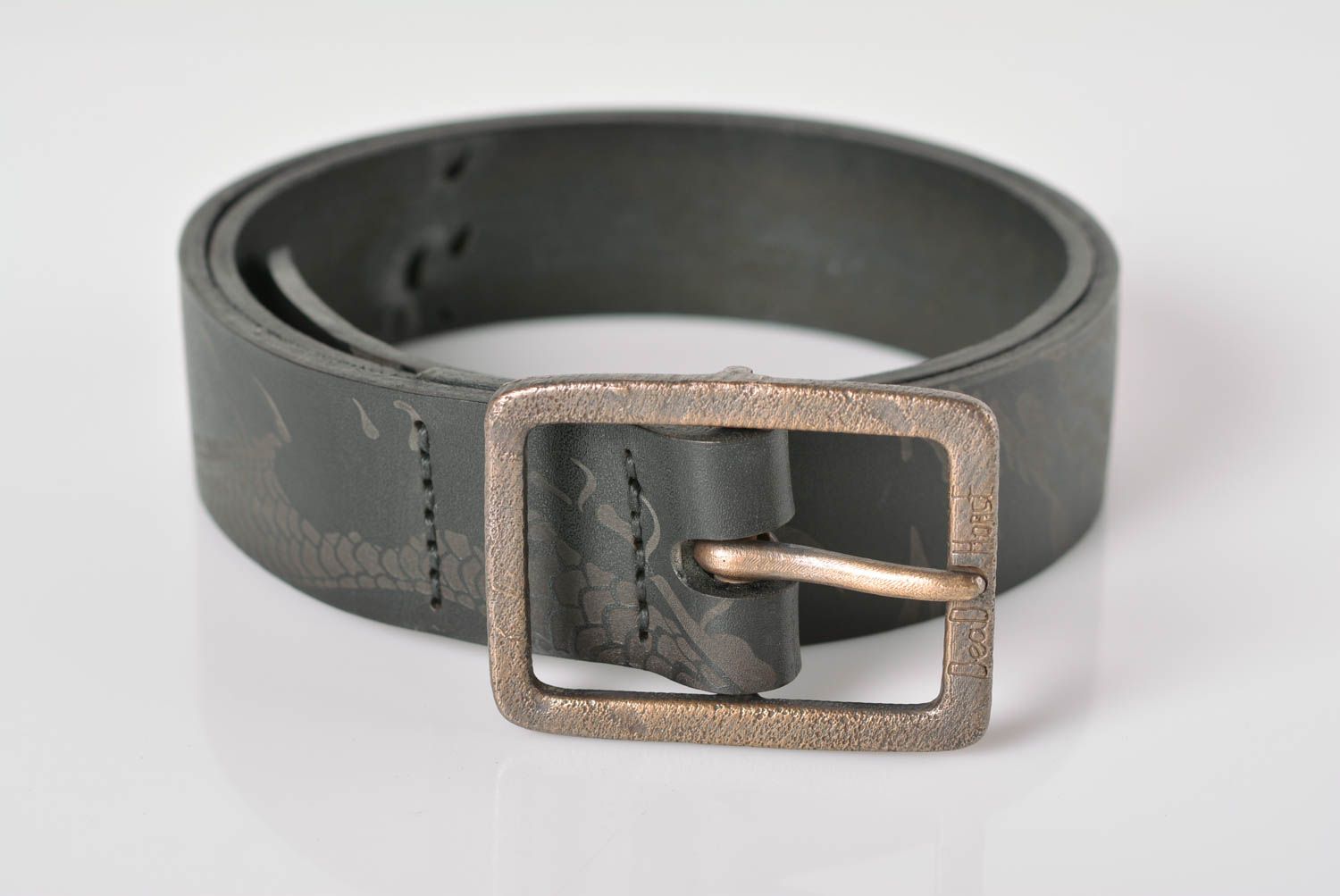 Cinturón de cuero hecho a mano ropa masculina accesorio de moda poco común foto 1