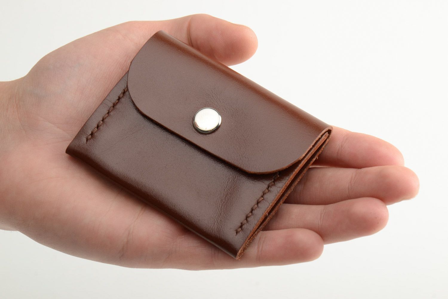 NIUCUNZH Genuine Leather Soft Bifold Rfid Wallets for Men Coin Purse  Keychain Snap Zip Wallet with Chain price in UAE | Amazon UAE | kanbkam