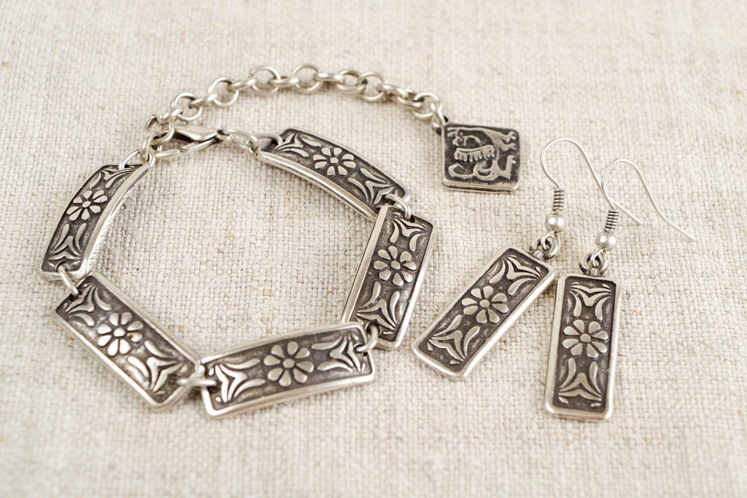 Handmade accessories womens bracelet fashion designer earrings gift idea photo 1