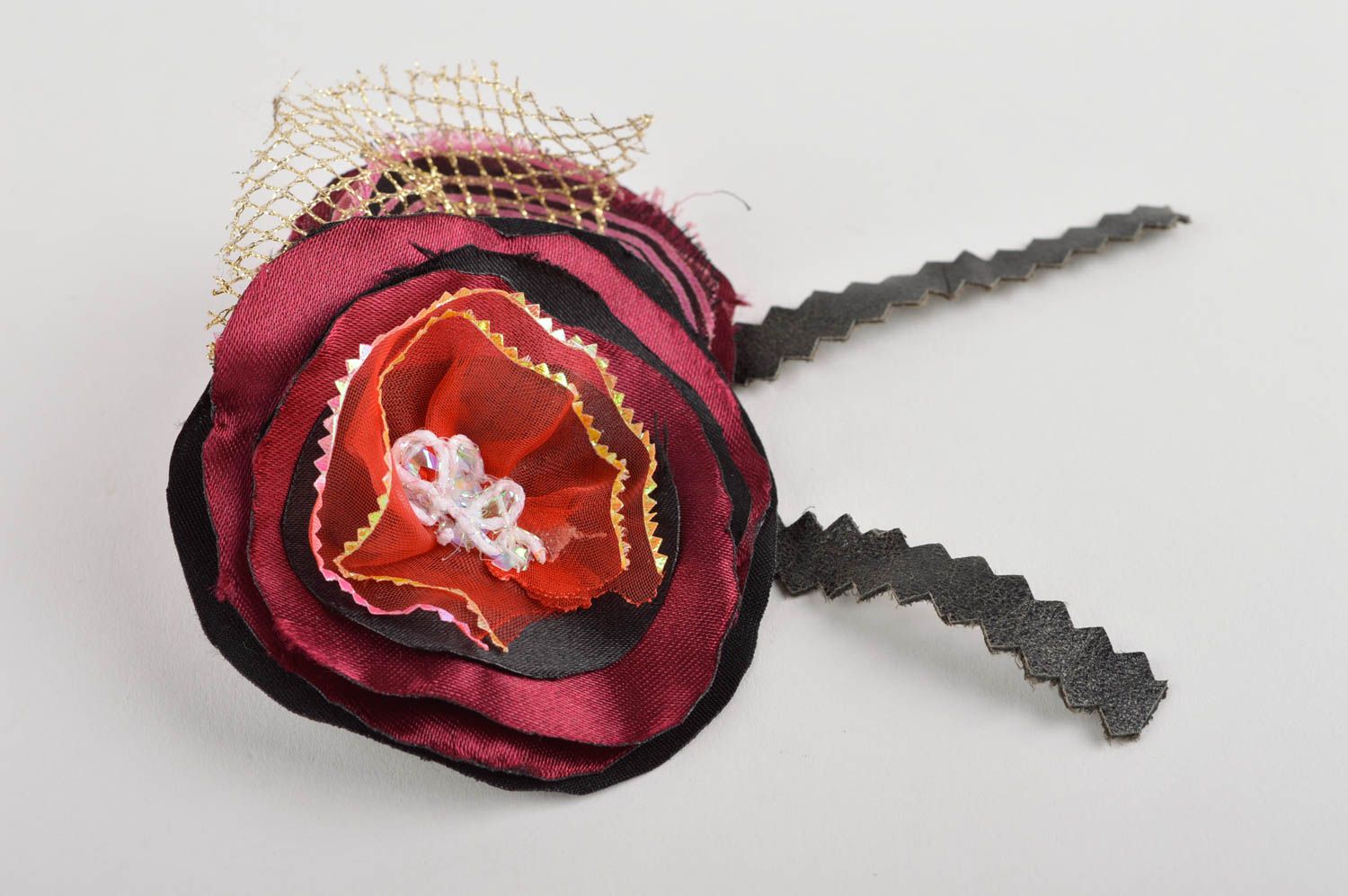 Designer Schmuck Handmade Blume aus Stoff Accessoire für Frauen Schmuck Brosche foto 3